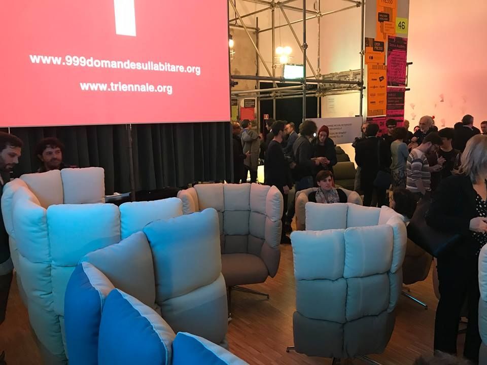 Manerba e un “esercito” di Undecided approdano in Triennale copia