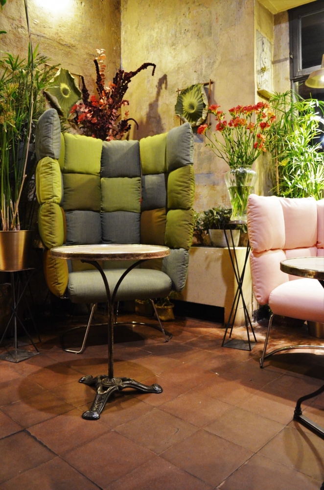 Undecided Collection at Fioraio Bianchi Caffè - Milano0017 Undecided Collection at Fioraio Bianchi Caffè - Milano0017