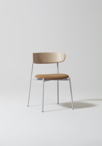 Easy chair