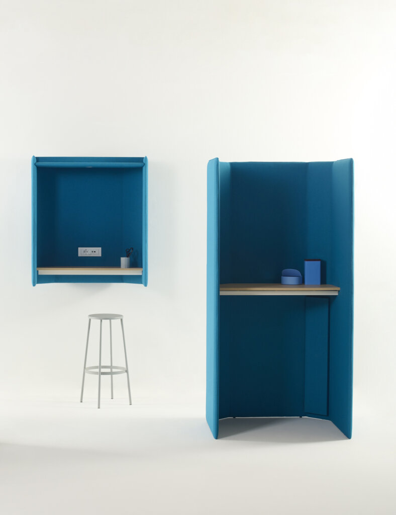 Kokoro phone-booth